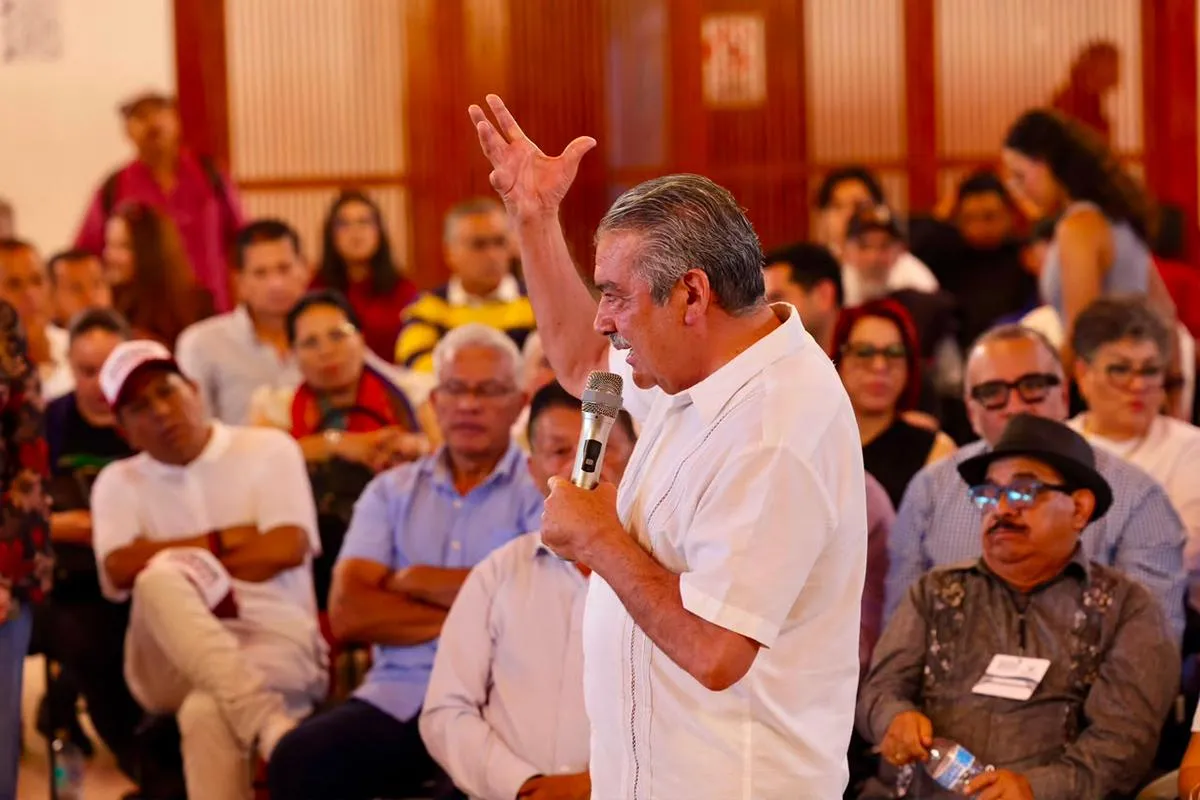 Sector educativo de Michoacán cierra filas con Raúl Morón