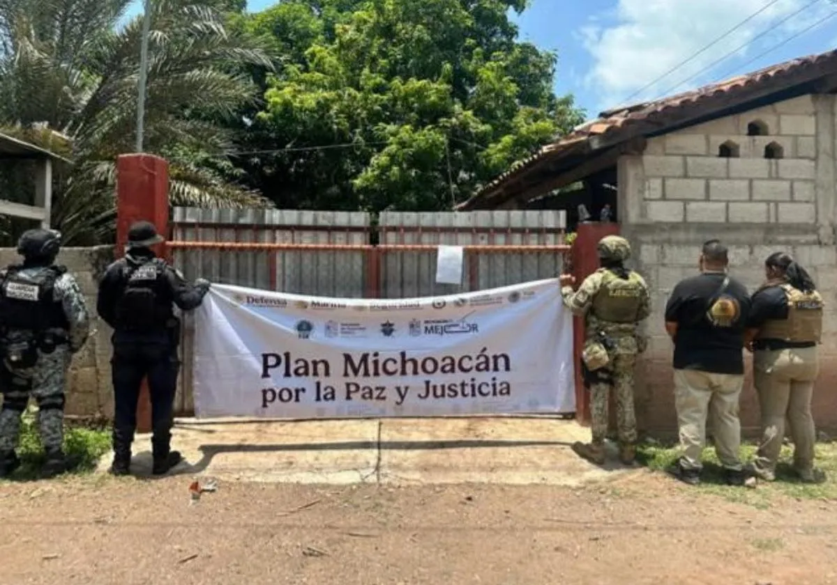 SSP apoya en cateo a la FGE, localizan 10 kg de metanfetamina