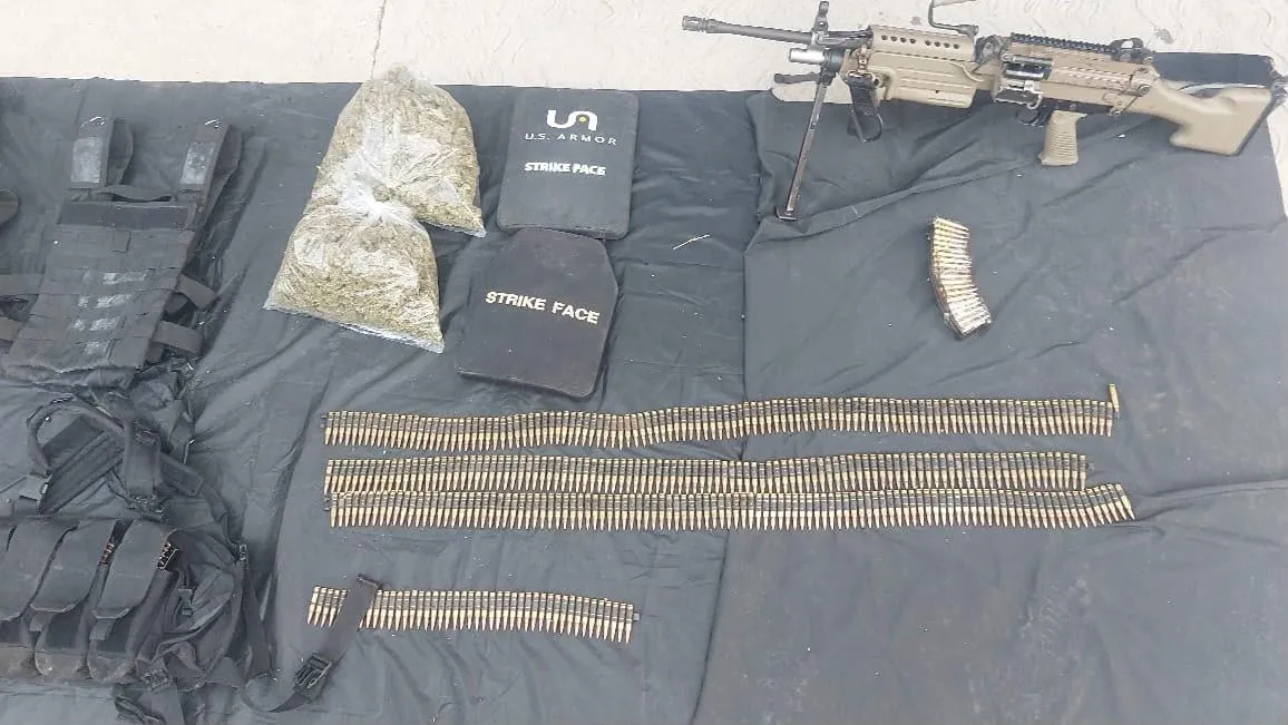 SSP, Defensa y GN aseguran arma larga y más de un kg de marihuana en Apatzingán-1