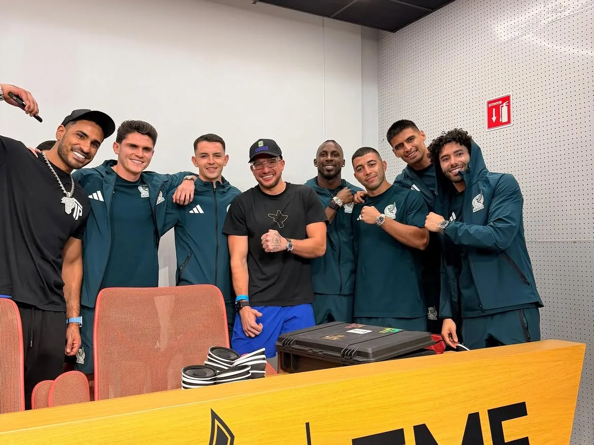 Tras la polémica, Selección Mexicana devolverá los Rolex regalados por Steve Will Do It