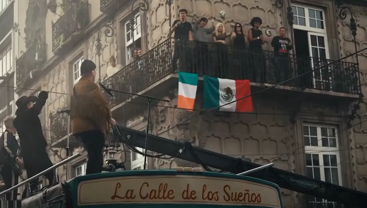 U2 rinde homenaje a Ciudad de México con “Street of Dreams” video grabado en el Centro Histórico