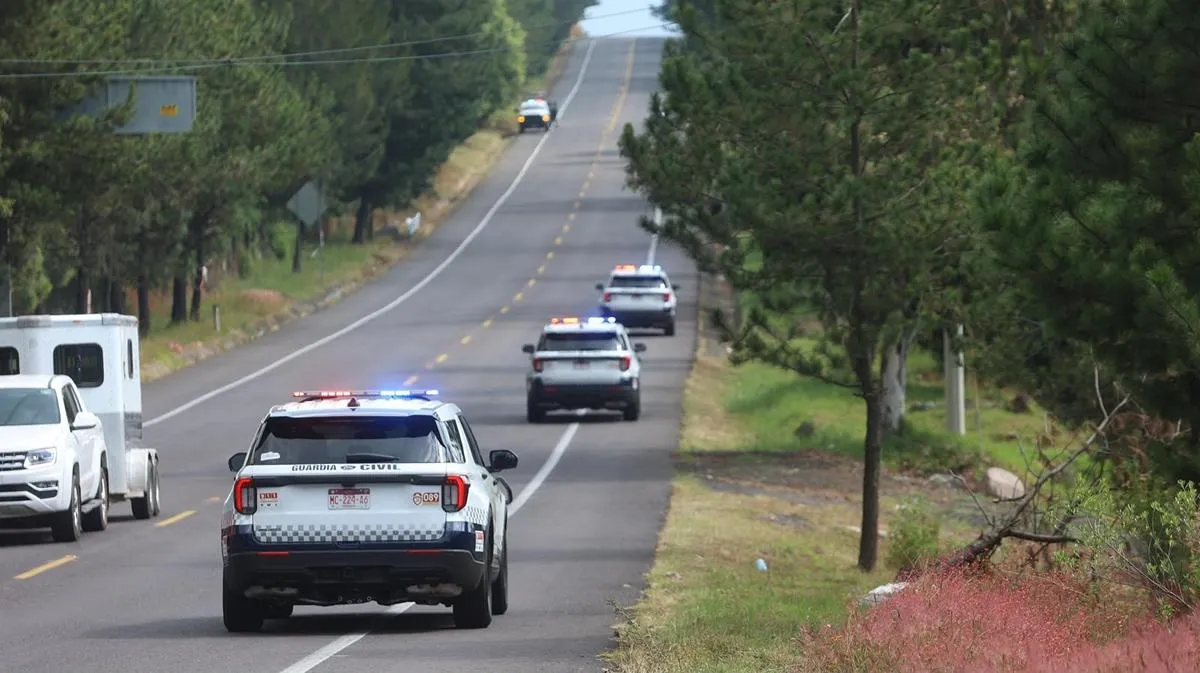 Viaja seguro este verano, descarga la app 911 Michoacán