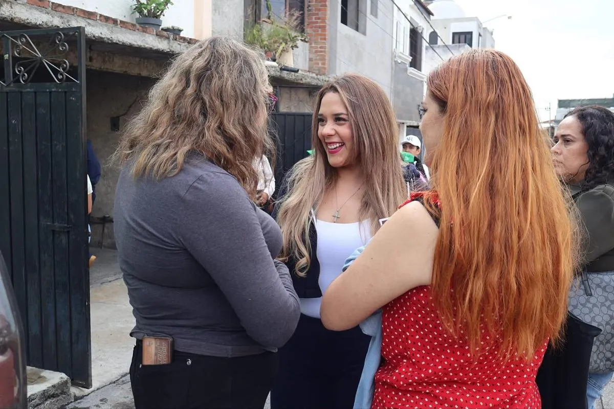 Xóchitl Ruiz fortalece el diálogo ciudadano con recorridos y asambleas