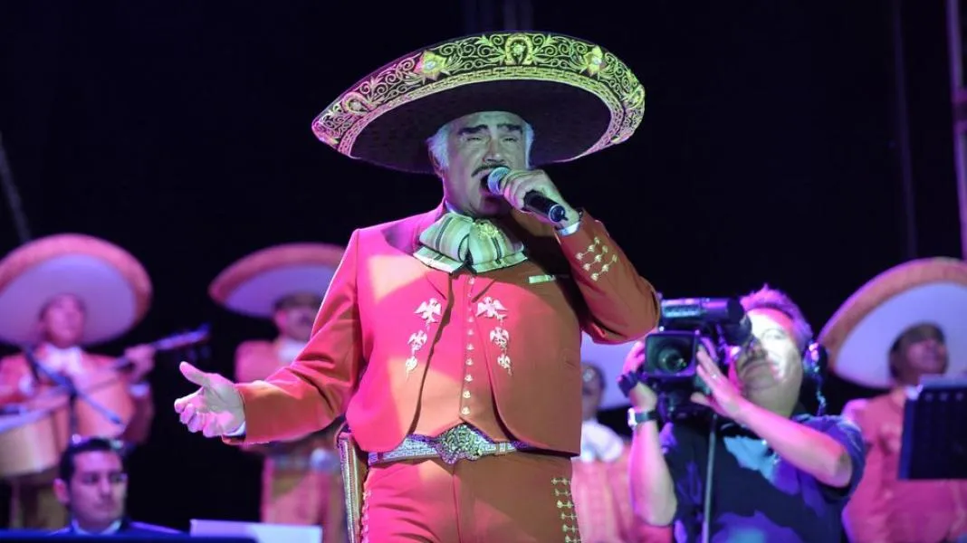 Vicente Fernández rechaza órgano por no saber si es de un homosexual o drogadicto