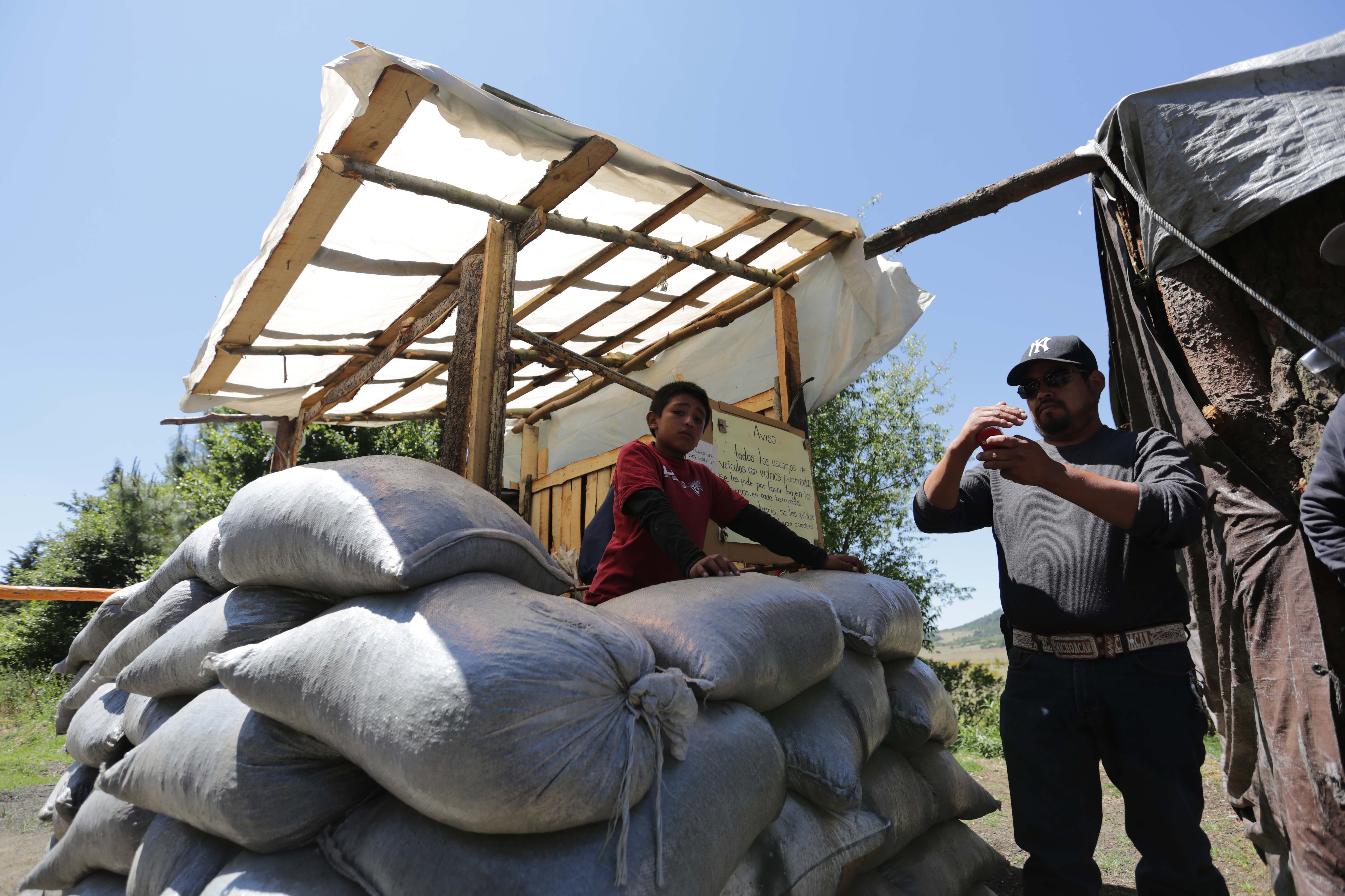 Productores levantan armas no autodefensas