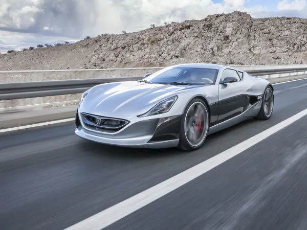 El coche eléctrico más rápido del mundo es croata y alcanza 354 km/h