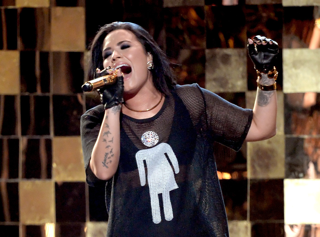 Demi Lovato señala que juego fomenta estereotipos en los niños