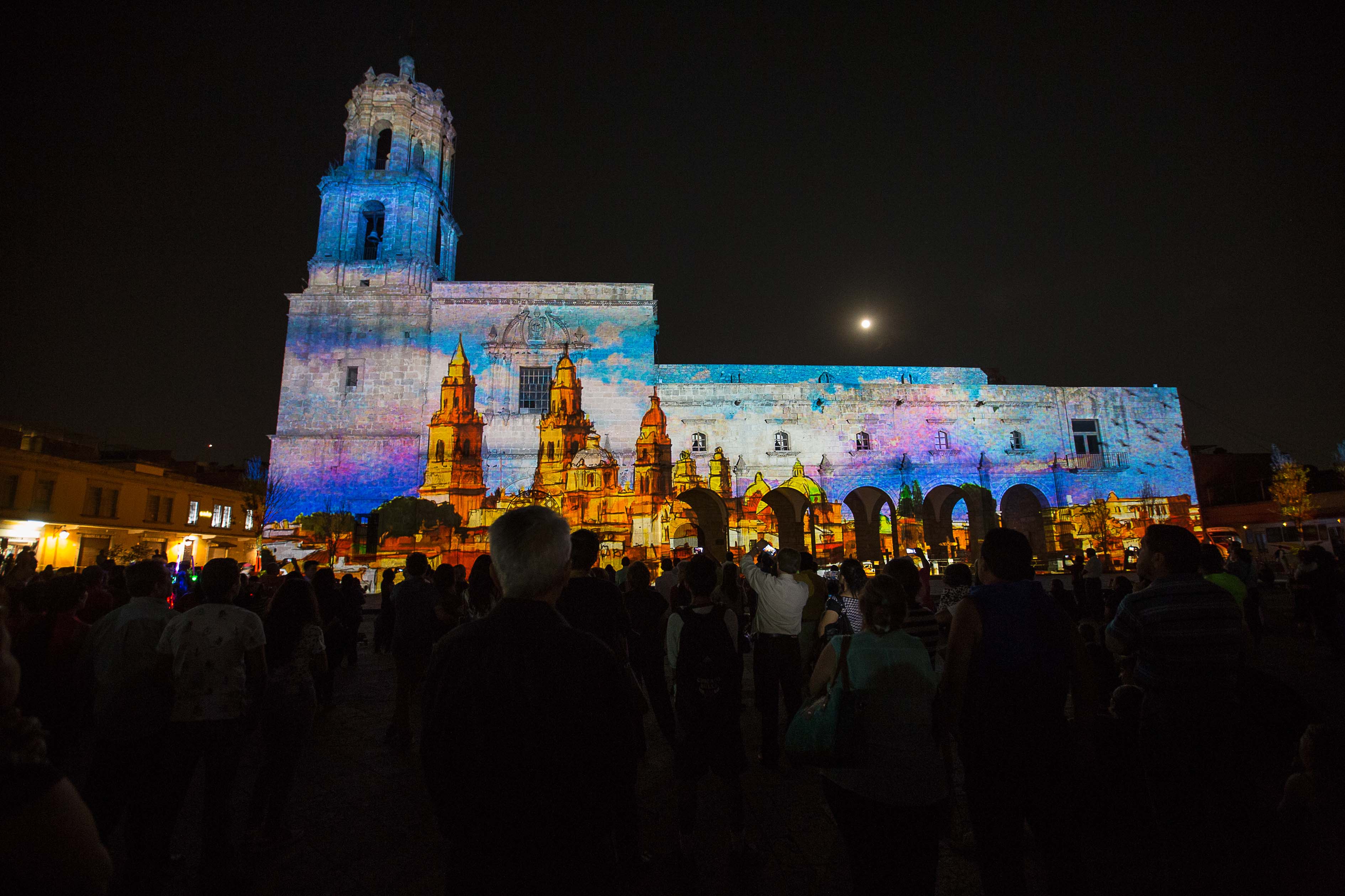 Plaza Valladolid tendrá presentación especial de vídeo mapping este domingo